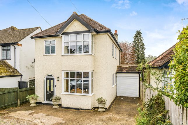 3 bed property, in Gallows Hill, £700,000