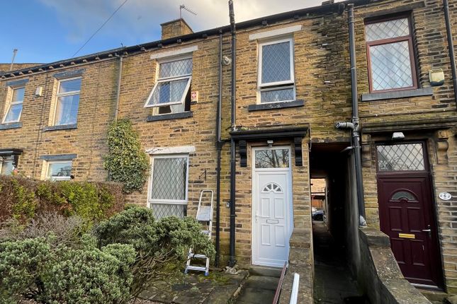 1 bed property, in Higher Intake Road, £105,000