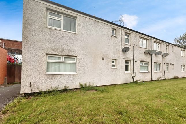 1 bed property, in Lupton Street, £50,000