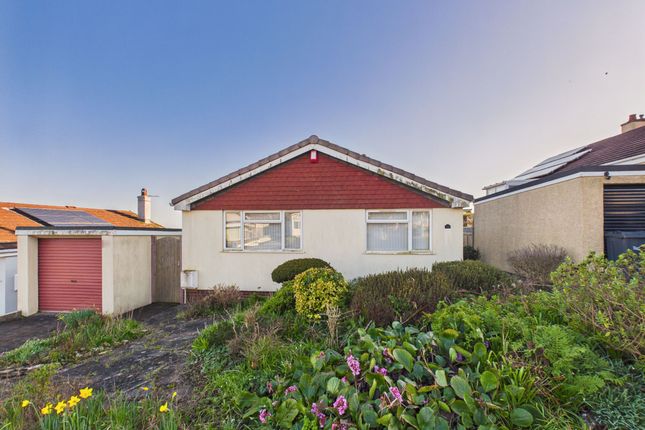 3 bed property, in Dolphin Court Road, £335,000