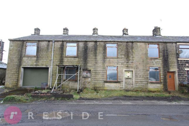 4 bed property, in Red Lumb, £400,000
