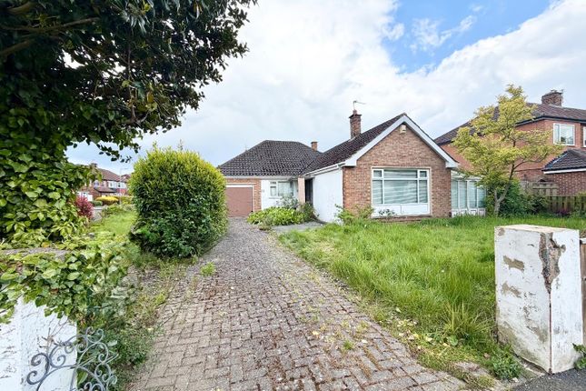 3 bed property, in Countisbury Road, £220,000