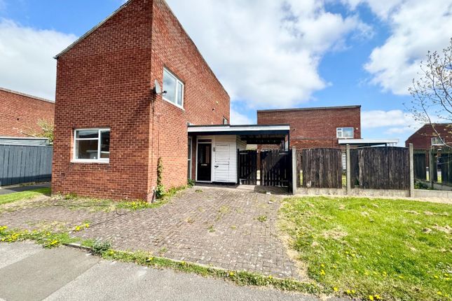 2 bed property, in Sherwood Road, £100,000