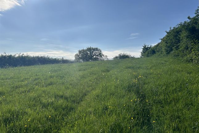 Land, in Ullingswick, £20,000