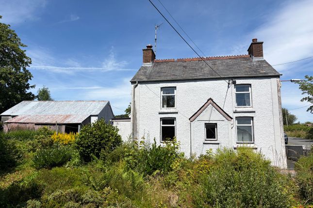 3 bed property, in Ffarmers, £219,950