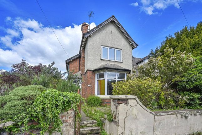 3 bed property, in Weston Road, £145,000