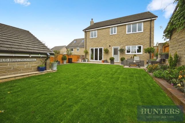 4 bed property, in Queensway, £585,000