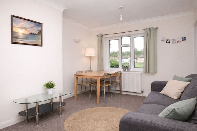 6 bed property, in The Avenue, £525,000