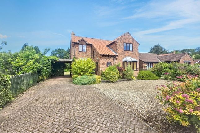 4 bed property, in Main Street, £399,950