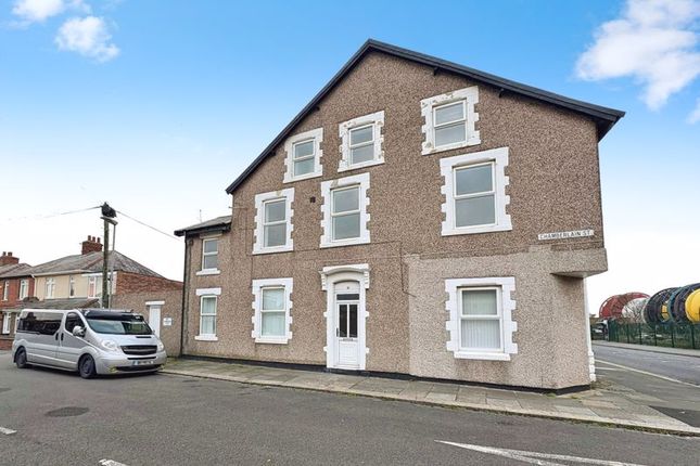 3 bed property, in Chamberlain Street, £110,000
