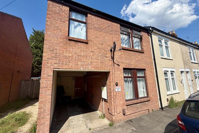 3 bed property, in Robinhood Street, £199,950