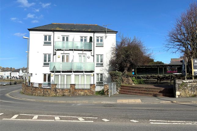 2 bed property, in Strand, £215,000