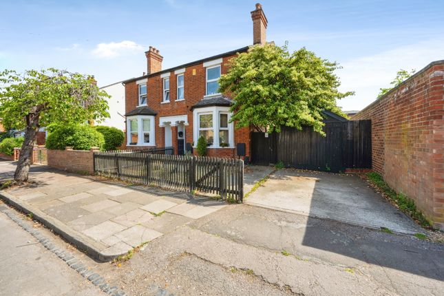 3 bed property, in York Street, £500,000