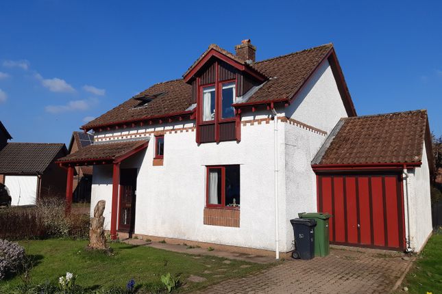 2 bed property, in Pontwilym, £235,000