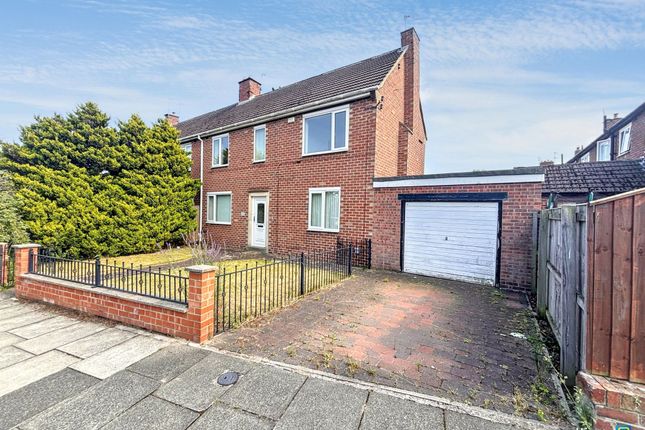 3 bed property, in Marlborough Avenue, £240,000