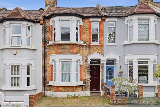 2 bed property, in Prospect Road, £500,000