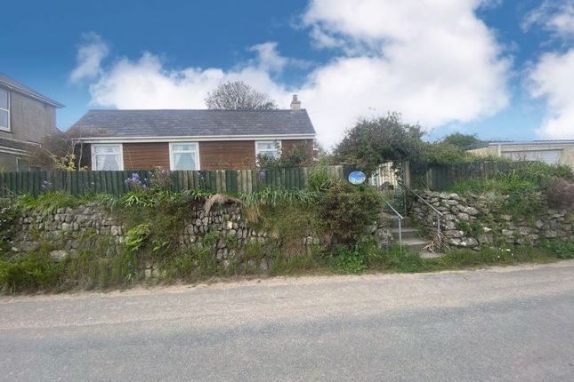 2 bed property, in The Meadow, £75,000