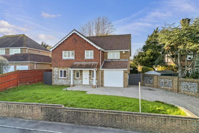 4 bed property, in Park Lane, £745,000