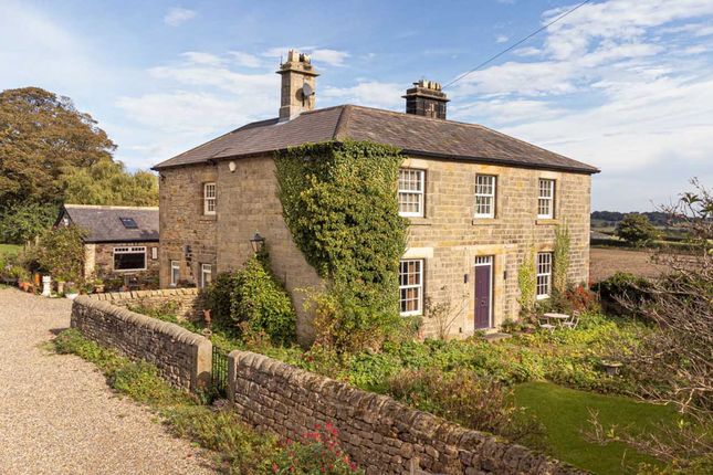 4 bed property, in Hopside Farm, £675,000