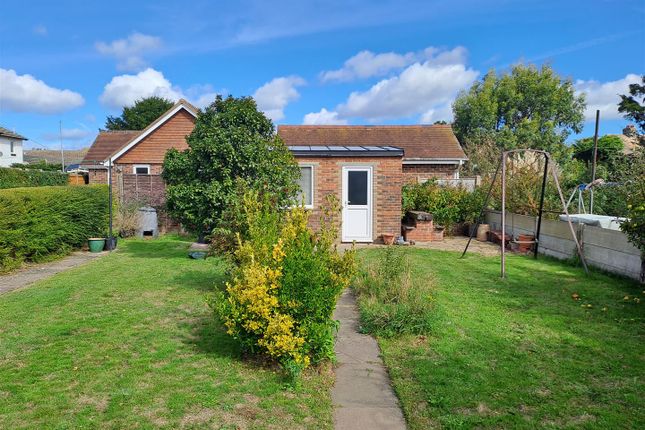 3 bed property, in Walders Road, £367,500