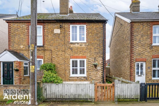 2 bed property, in Crescent Road, £395,000