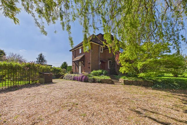 4 bed property, in Drydell Lane, £850,000