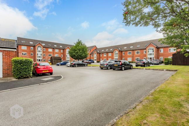 2 bed property, in Gadfield Court, £90,000