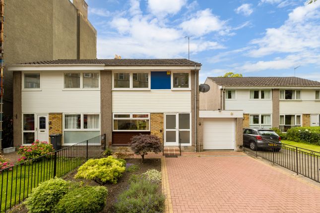 3 bed property, in 9 Craighall Crescent, £390,000