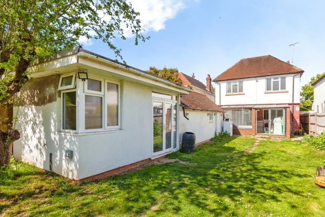 4 bed property, in Bath Road, £799,000