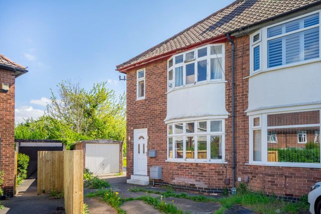 3 bed property, in Trevor Grove, £295,000