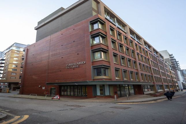 1 bed property, in Garrard Street, £156,000