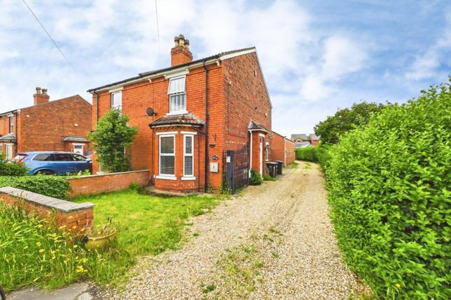 4 bed property, in Station Road, £320,000