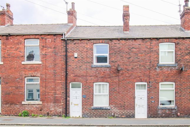 2 bed property, in Wakefield Road, £110,000