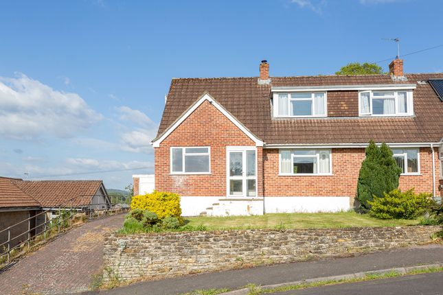 3 bed property, in Ashley Road, £300,000