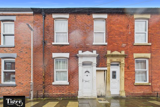 3 bed property, in Wildman Street, £95,000