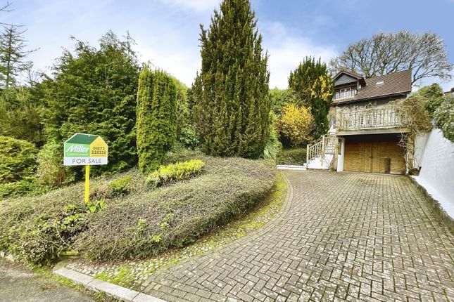 3 bed property, in Creekside View, £460,000