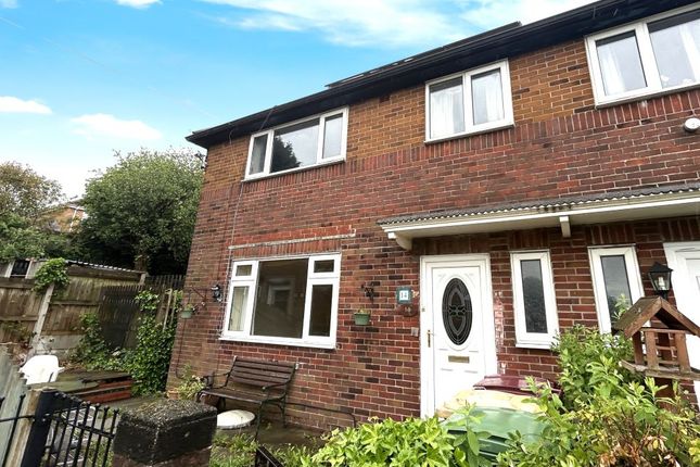 3 bed property, in 14 Nevis Grove, £85,000