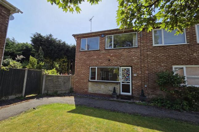 3 bed property, in Kelstern Close, £130,000