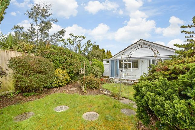 2 bed property, in Rowan Tree Drive, £280,000