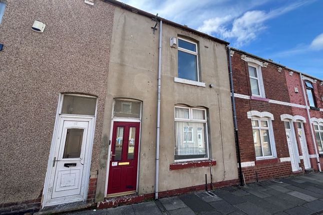 2 bed property, in 14 Furness Street, £25,000