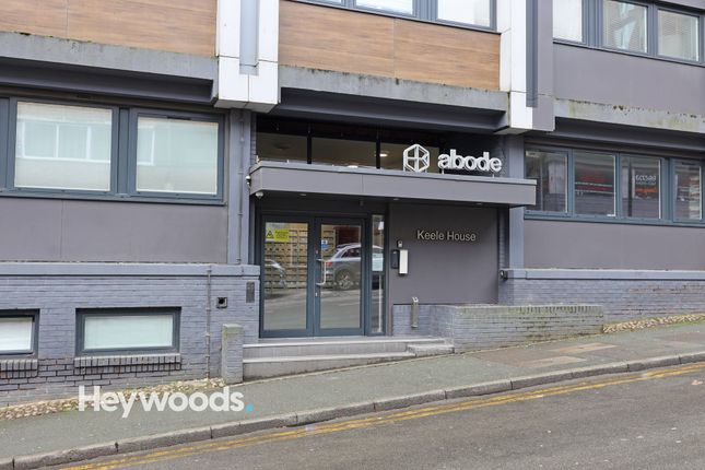 1 bed property, in Flat 138, £50,000