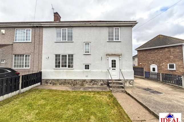 3 bed property, in Poplar Road, £130,000