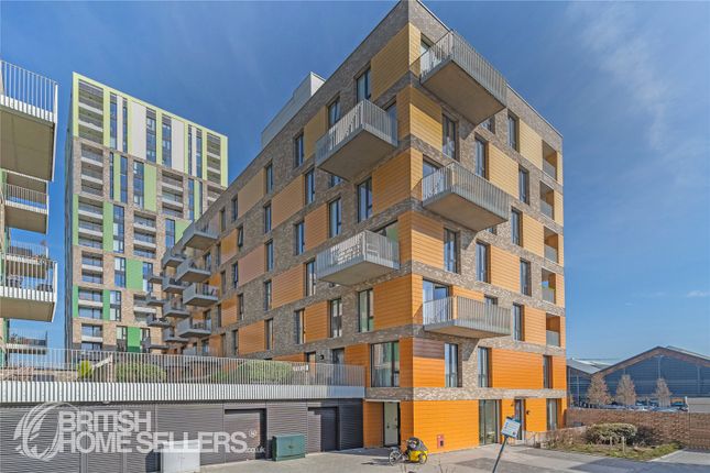 1 bed property, in Cyrus Field Street, £365,000