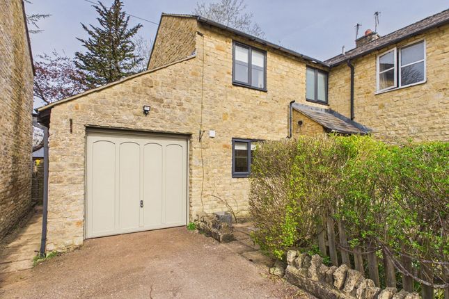 3 bed property, in High Street, £450,000
