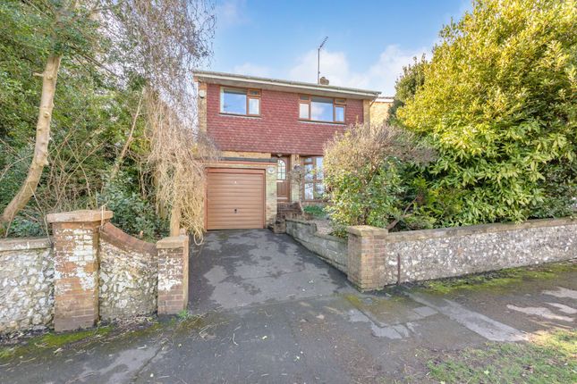 4 bed property, in King Henrys Road, £775,000