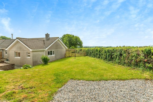 2 bed property, in Woolacombe Road, £315,000