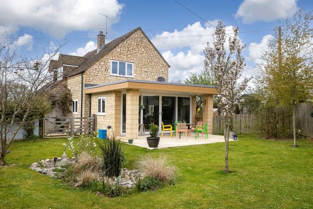 4 bed property, in Wyck Rissington, £850,000