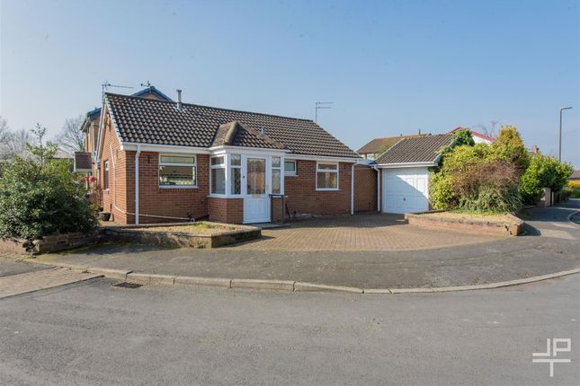 2 bed property, in Elmridge, £230,000