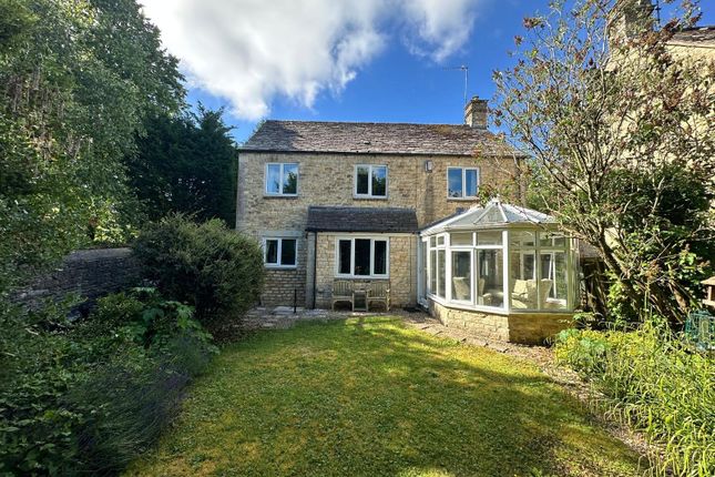 4 bed property, in Antelope Paddock, £619,000