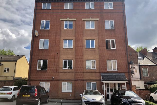 1 bed property, in Delta Court, £60,000